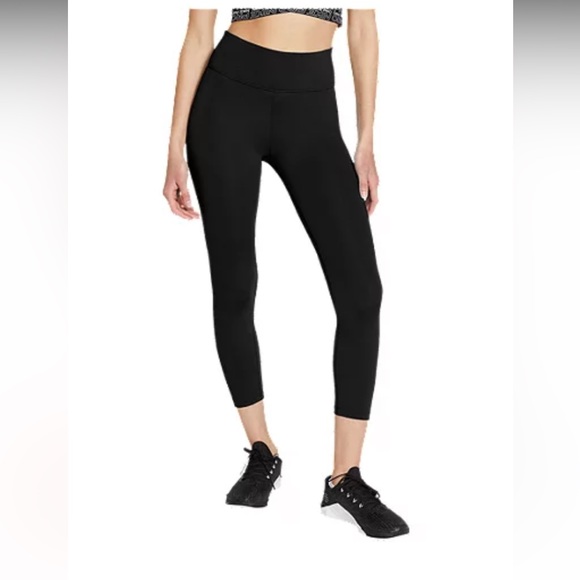 Nike Dri Fit Cropped Legging - Picture 2 of 5